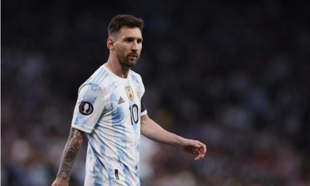 祝贺，两名参加苏超的小将入选U18国足本月集训名单